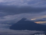 Y del otro lado, la vista del Volcan de agua- GUATEMALA